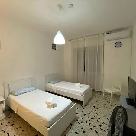 Tiburtina2000 Apartamento *