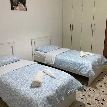 Apartment Tiburtina2000